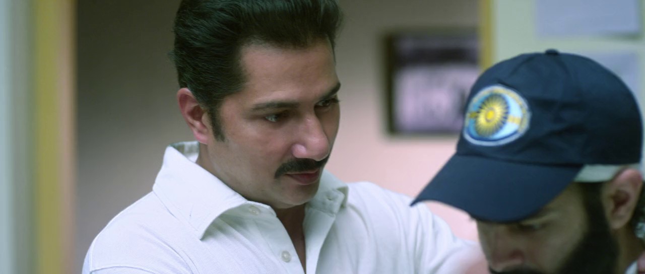 Azhar (2016) BluRay Hindi 720p x264 AVC HE-AAC 2.0 ESub.mkv.0001